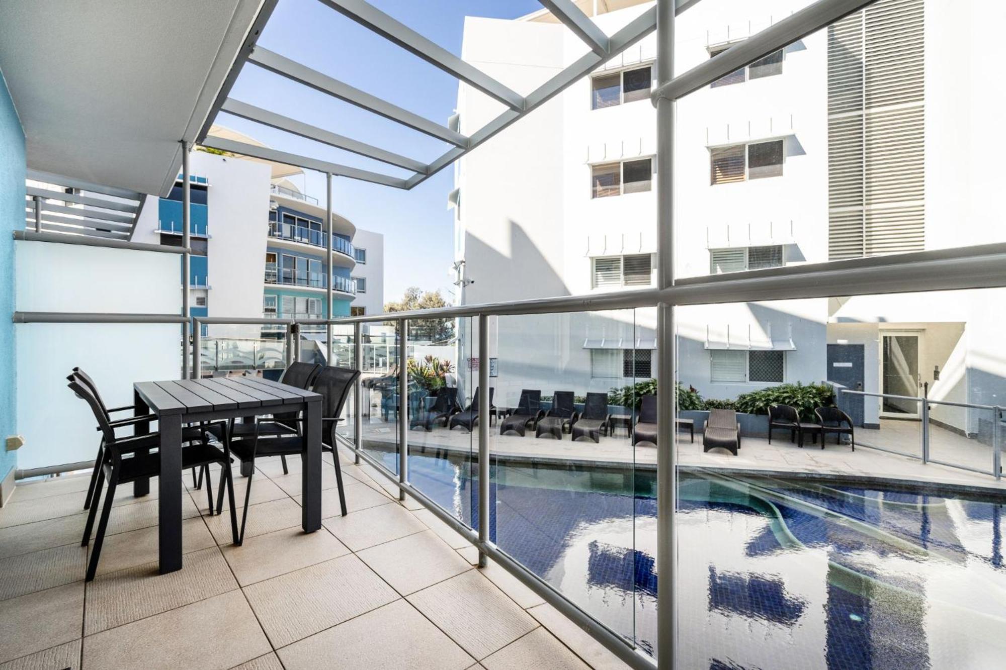 Rolling Surf Resort Caloundra Habitación foto
