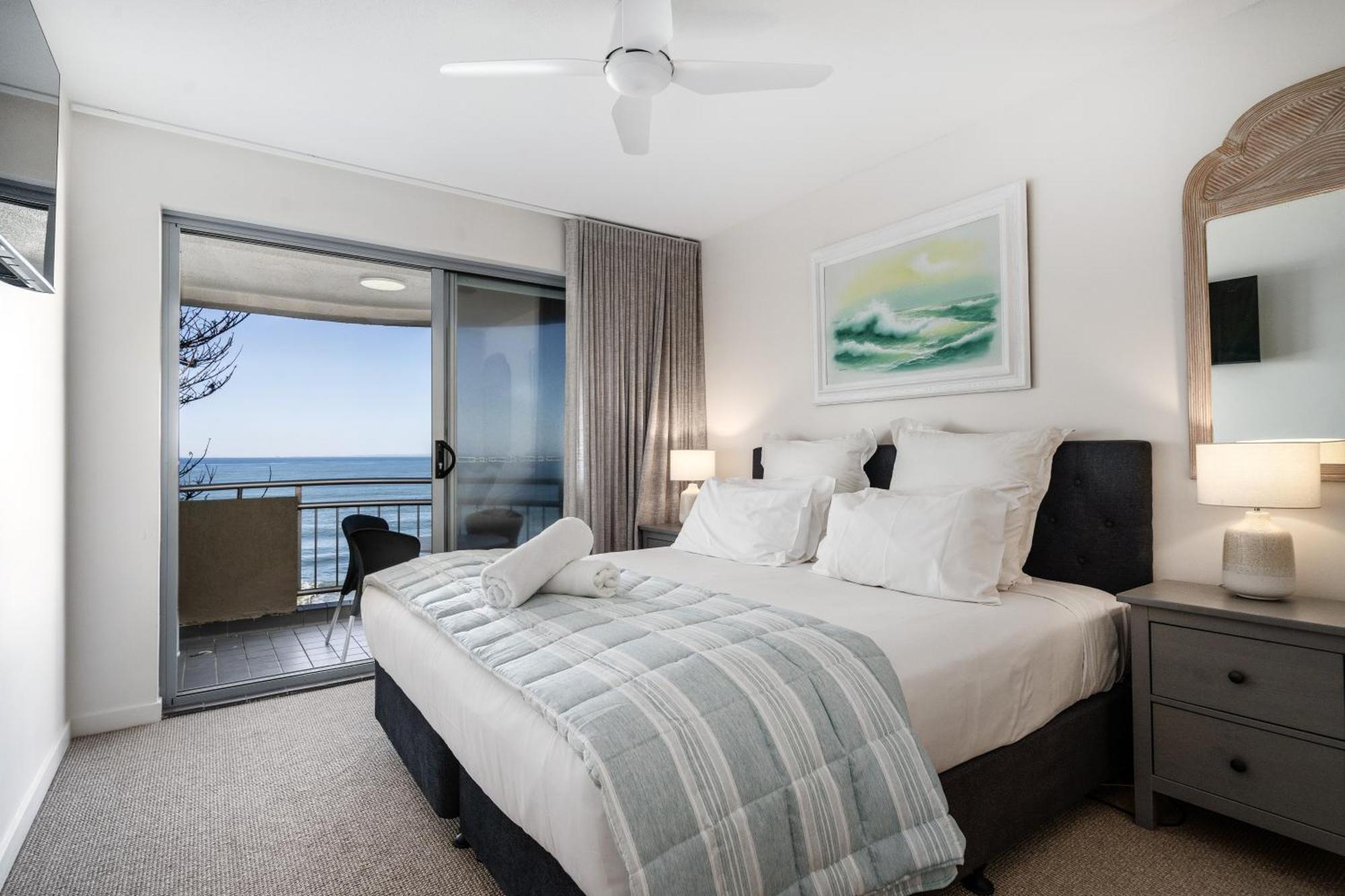 Rolling Surf Resort Caloundra Habitación foto